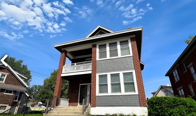 Building Photo - 2642 Madison Rd Unit #1 Rental