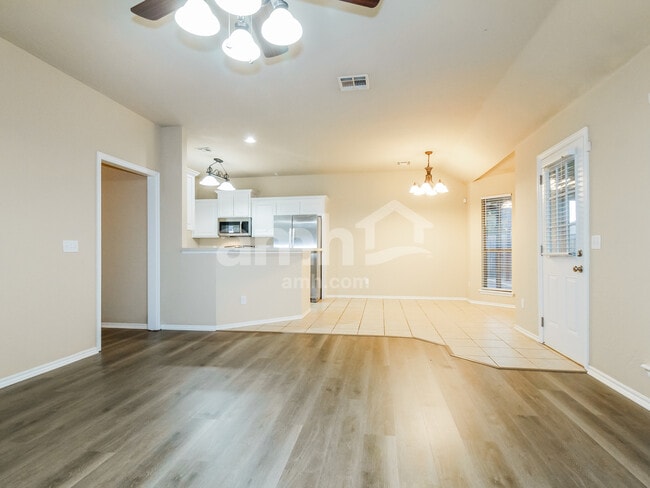 Photo - 509 SW 163rd St