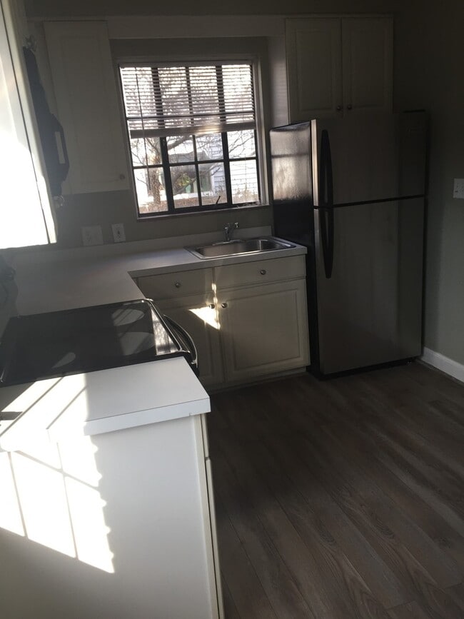 Photo - R980 - HENRIETTA Unit 982