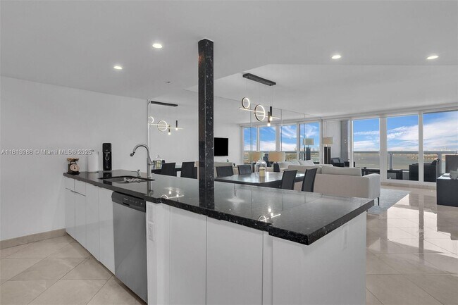 Photo - 1717 N Bayshore Dr Apartment Unit A-3332