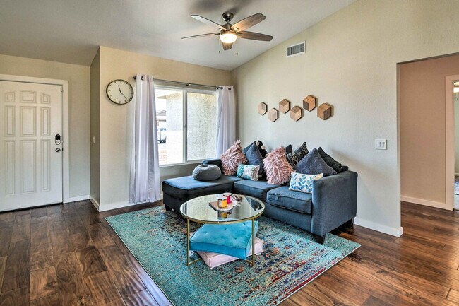 Photo - 17649 N 42nd Ln Unidad ID1385949P