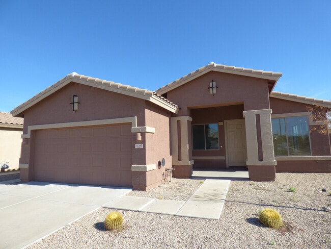 Building Photo - New carpet....great house for the money in Estrella Mountain Ranch!