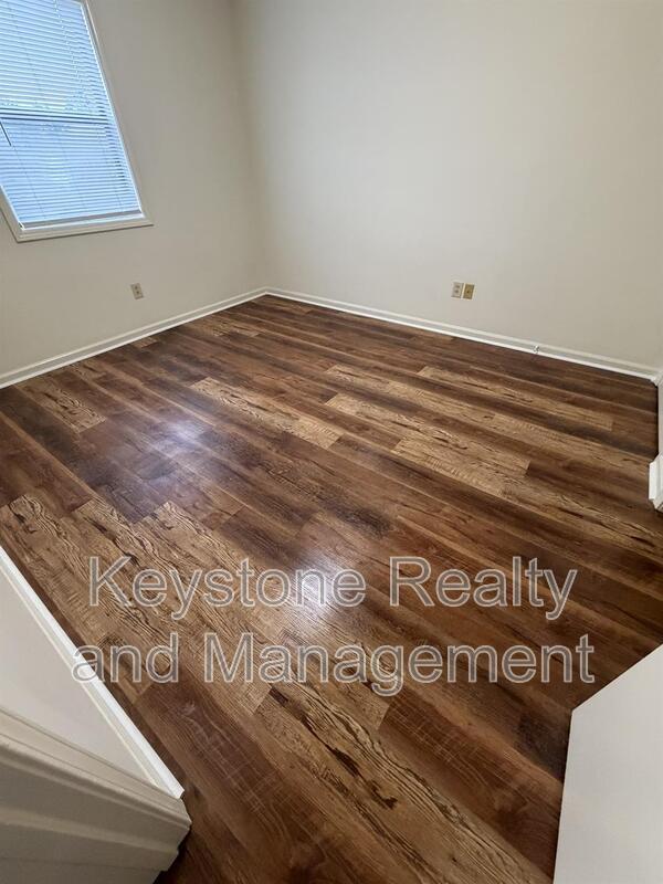 Photo - 106 Koffman Dr Unit E-5