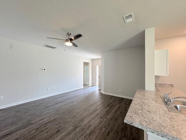 Photo - 2120 W Middlebrooke Xing