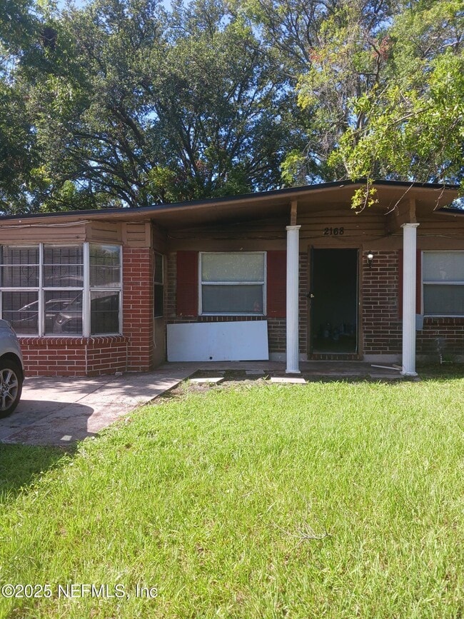 Building Photo - 2168 W 14th St Rental