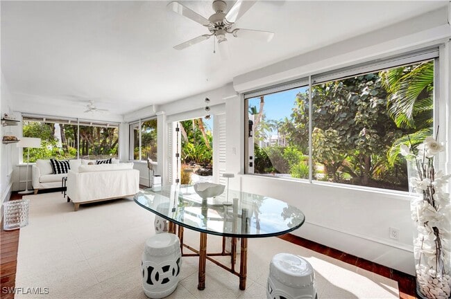 Photo - 1375 Gordon Dr