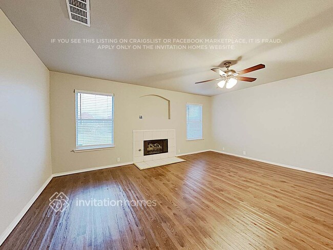 Photo - 2300 Meade Ct