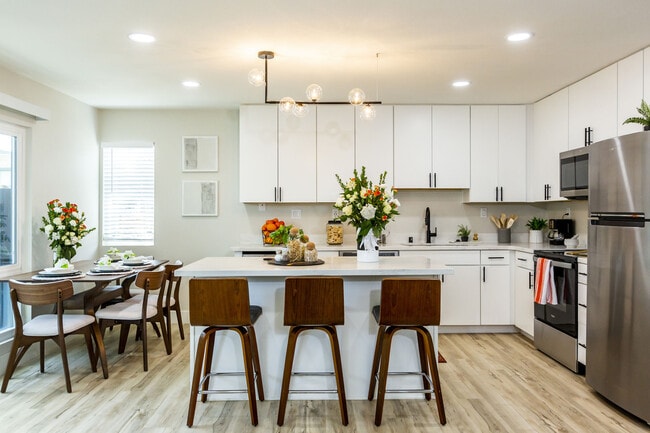 Open Kitchen
