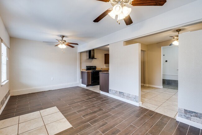 Photo - MONTICELLO PARK STUDIO APARTMENT