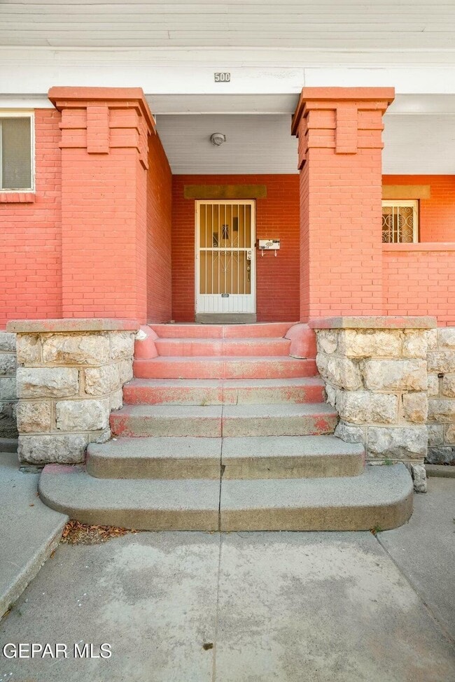 Photo - 500 Fewel St