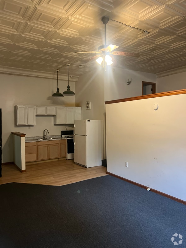 Building Photo - 1580 Electric Ave Rental