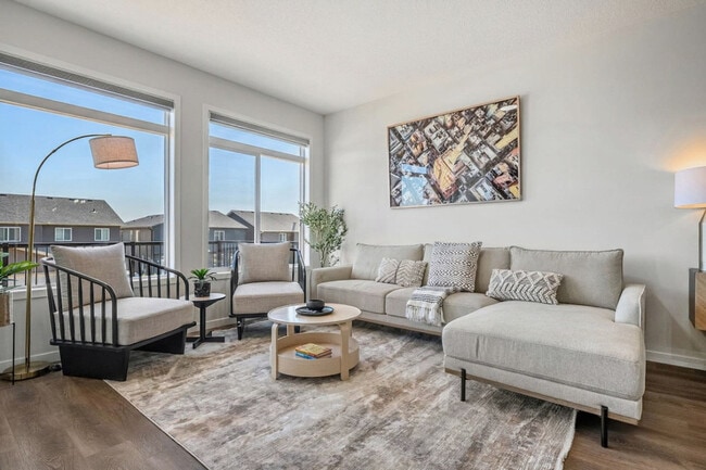 Photo - 154 Mitchell Rd NW Unit SI ID1314552P