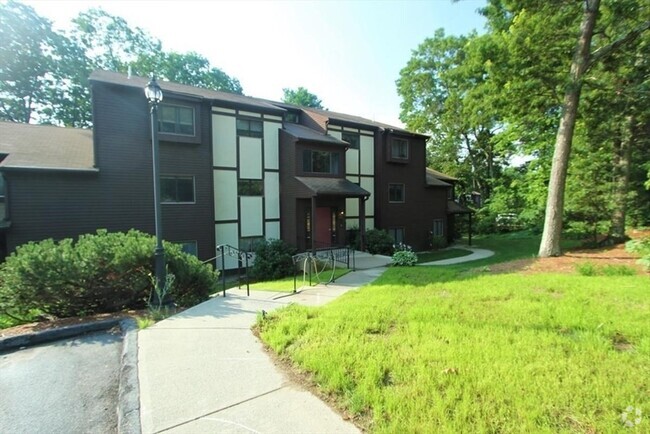 Building Photo - 76 Highwood Dr Unit 1 Rental