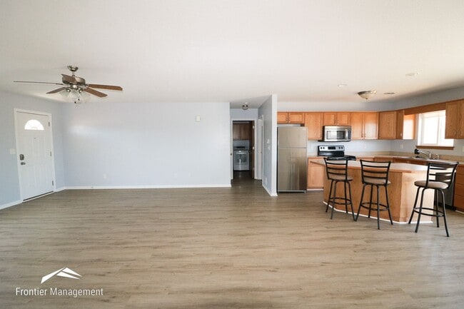 Photo - 3 Bedroom Ranch-Style Home in Quiet Neighb...