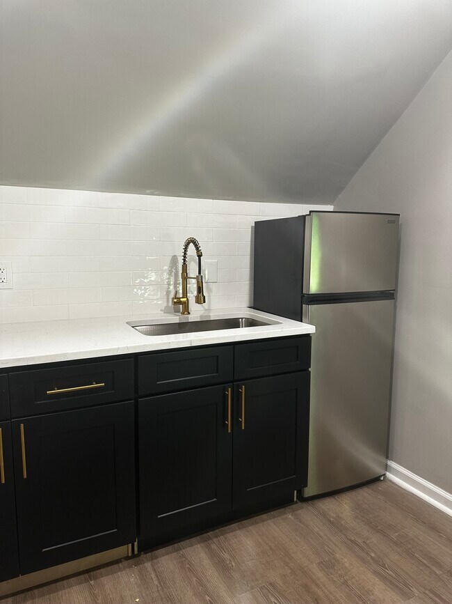 Photo - 10129 Nanford Rd