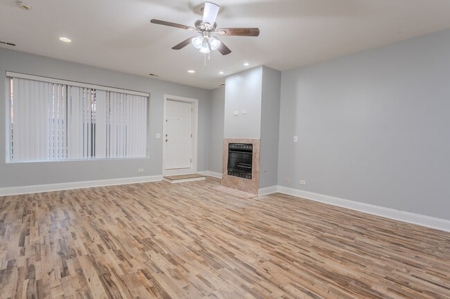 5408 S Michigan Ave Unit 1N