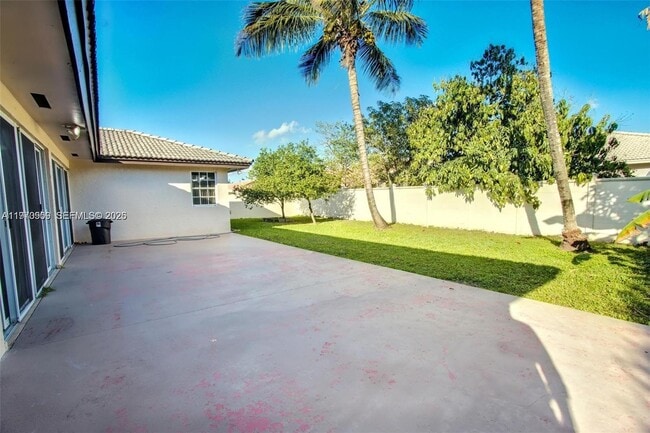 Photo - 421 NW 136th Ave