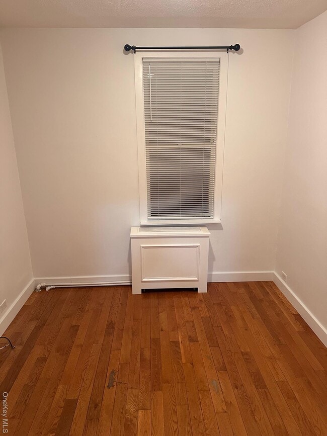 Photo - 60-34 56th Rd