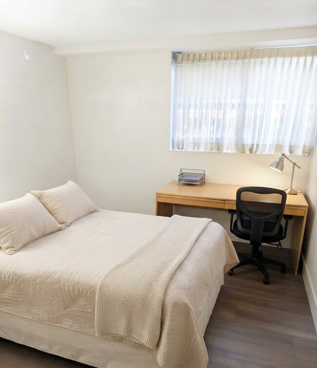 SECOND BEDROOM - 10535 Wilshire Blvd Unit 6