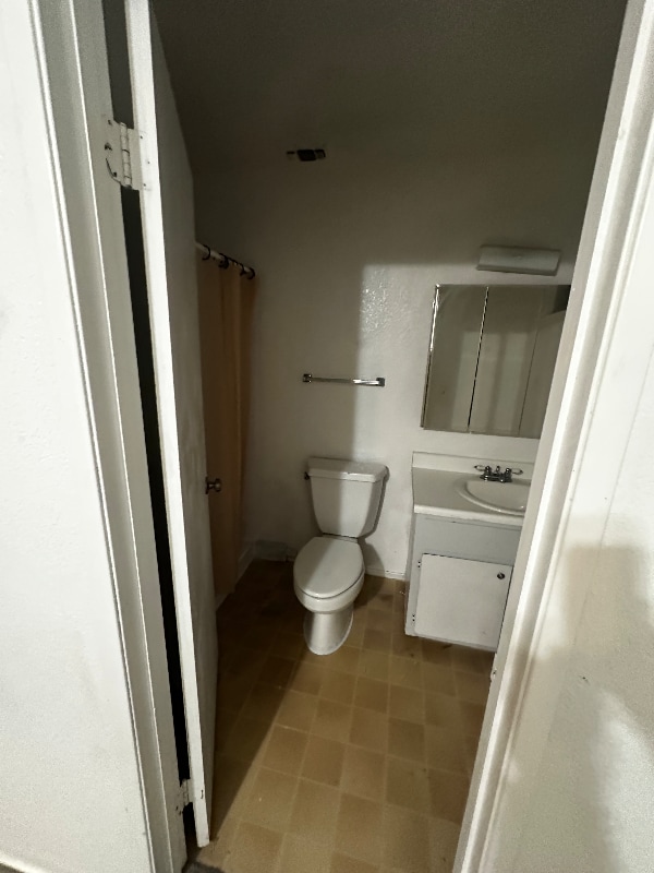 Photo - 385 Locust St