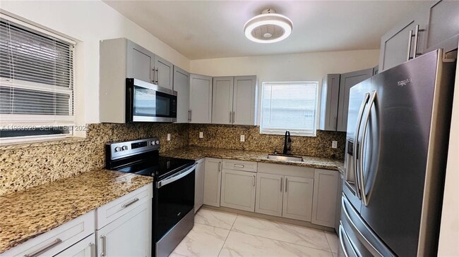 Photo - 10480 SW 172nd St