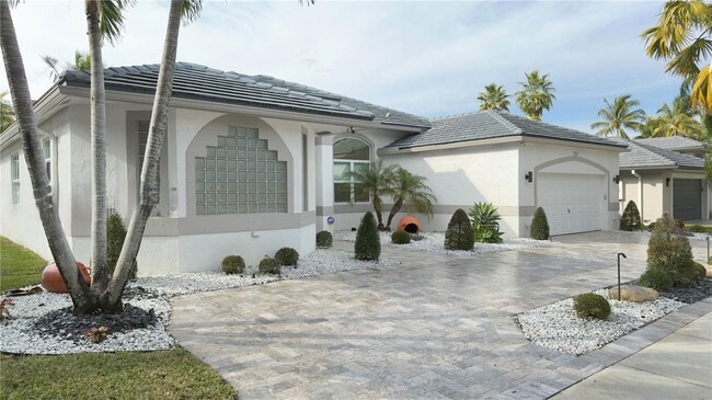 Photo - 3763 Oak Ridge Cir