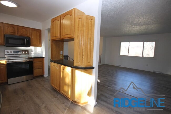 Photo - 2704 3rd Ave S