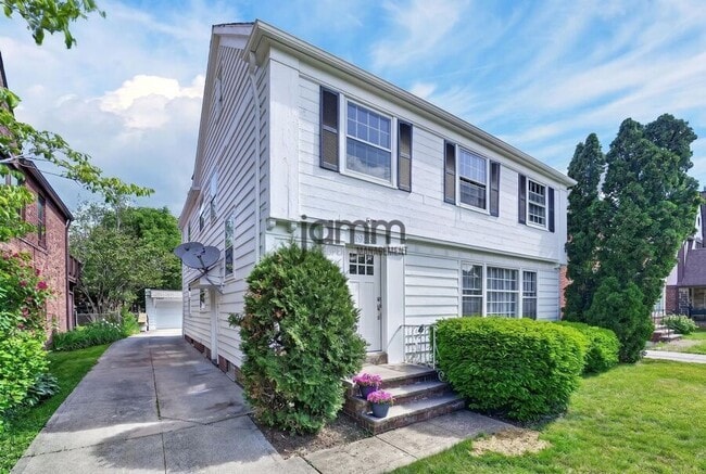 Photo - 19239 Winslow Rd