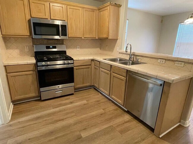 Photo - 6025 Perlita Dr