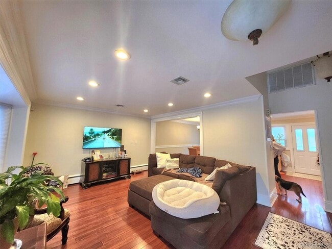 Photo - 244 Martin Dr