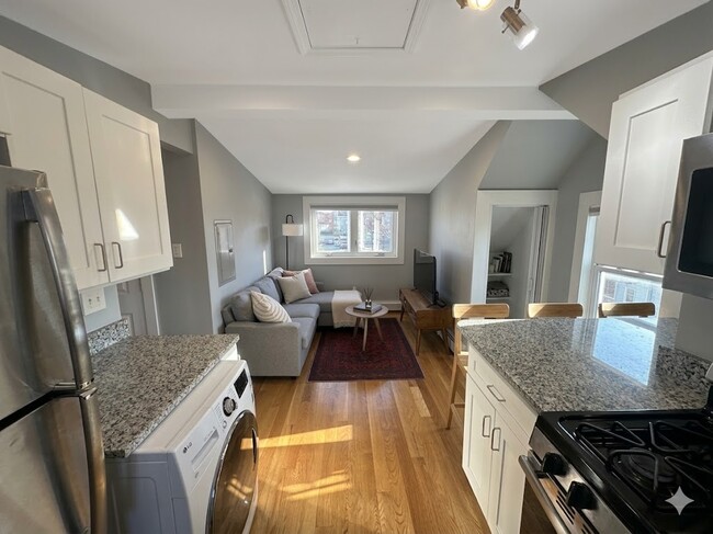 Photo - 287 Beacon St Unit 2