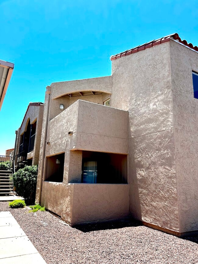 Building Photo - 1745 E Glenn St Unit 237 Rental