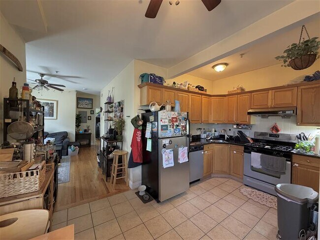 Photo - 55 Bonair St