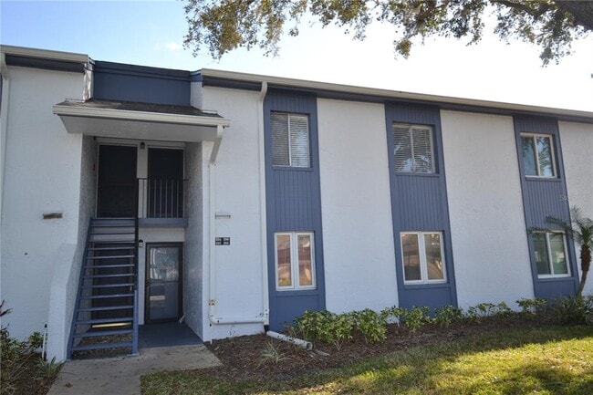 Building Photo - 256 Cypress Ln Rental