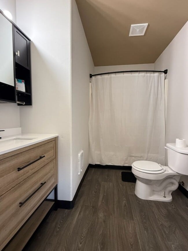 Photo - OWN920 Unit 110 9TH AVE