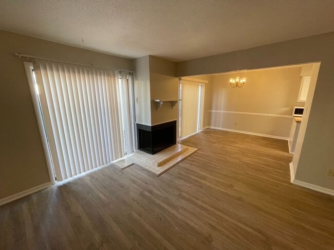 Photo - Fantastic 3 bedroom Raleigh Condo