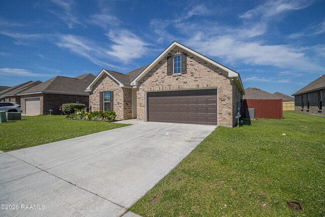 Photo - 303 Tall Meadows Ln
