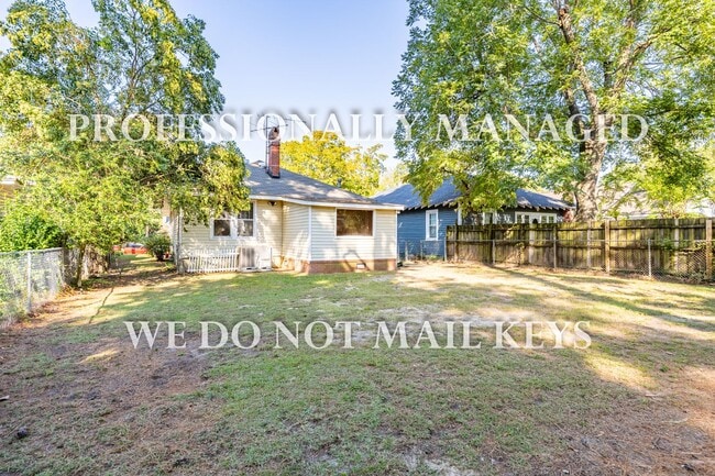 Photo - 1517 Beal St