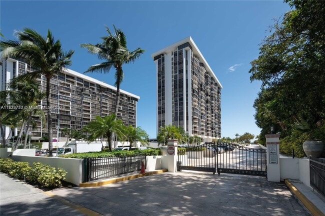 Photo - 1925 Brickell Ave Unit 404 D