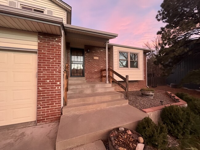 Photo - 10792 Grove Ln