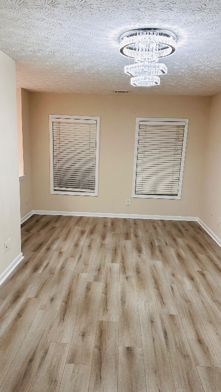 Photo - 5961 Grovegate Ln