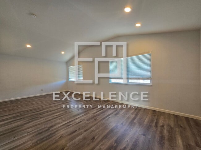 Photo - 117 Winslow Ct Unit 117 Winslow 3