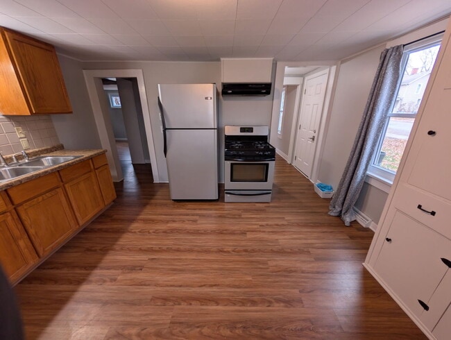 Photo - 216 N 9th St