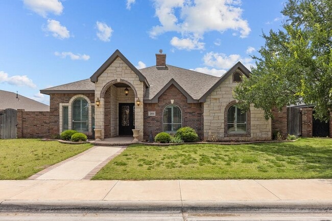 Building Photo - 2801 Savoy Pl