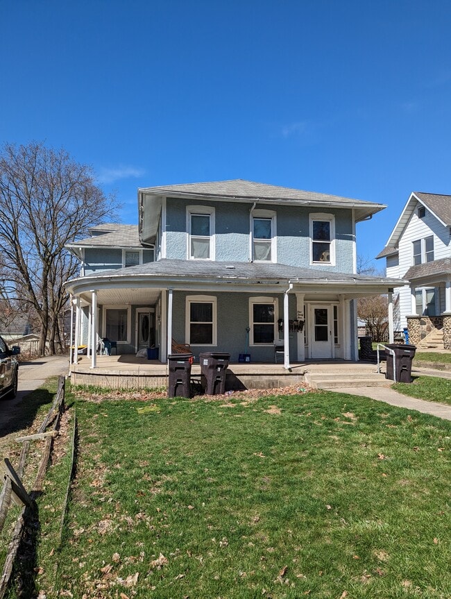 Building Photo - 134 Hillsdale Street Unit 4