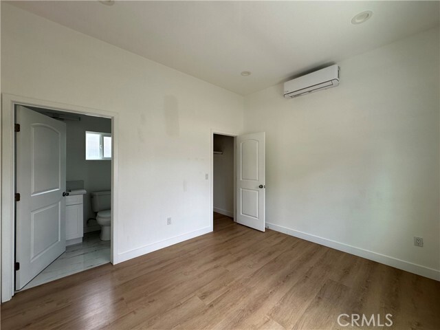 Photo - 1231 Oak St