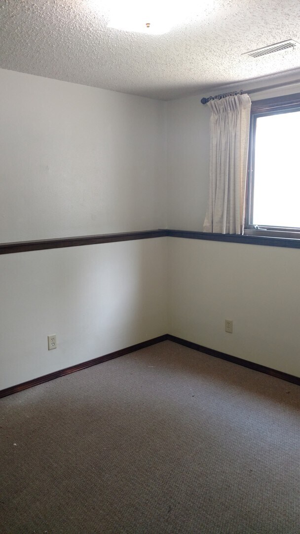 Norse Dr. Apartment Unit 5409 Cedar Falls, IA