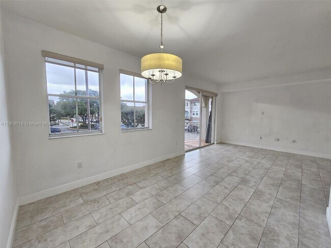 Photo - 8826 W Flagler St Unidad 217