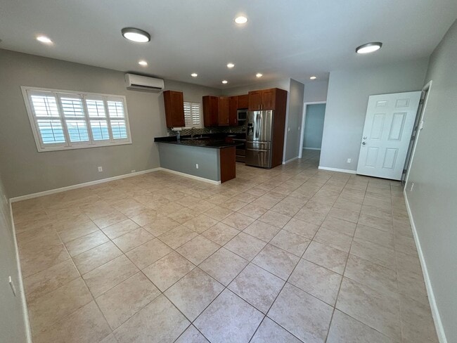 Photo - 812A 18th Ave