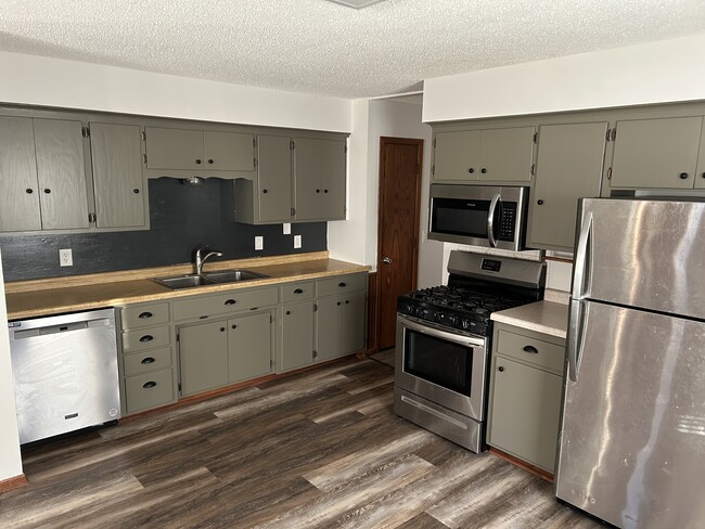 Cocina - 5109 Washington St NE Unidad 5109